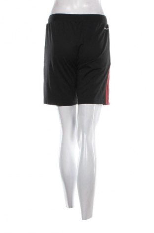 Damen Shorts Adidas, Größe M, Farbe Mehrfarbig, Preis € 23,99