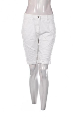 Damen Shorts Amisu, Größe M, Farbe Weiß, Preis € 10,99