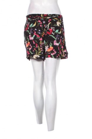 Pantaloni scurți de femei Amisu, Mărime S, Culoare Multicolor, Preț 50,10 Lei