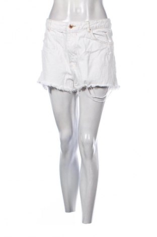 Damen Shorts Bershka, Größe XL, Farbe Weiß, Preis € 14,99