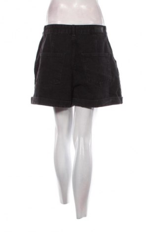 Damen Shorts Bershka, Größe L, Farbe Schwarz, Preis € 15,44