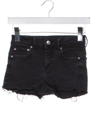 Dámské kraťasy  Bershka, Velikost XS, Barva Černá, Cena  247,00 Kč
