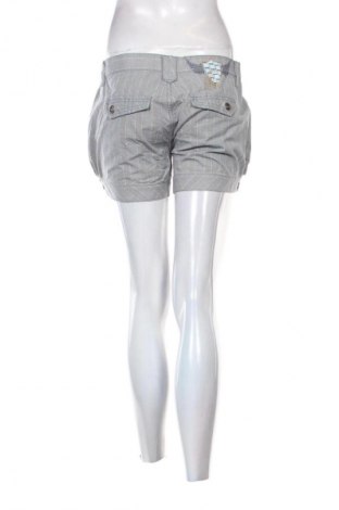 Dámske kraťasy  Billabong, Veľkosť M, Farba Viacfarebná, Cena  17,38 €