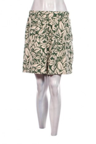 Γυναικείο κοντό παντελόνι Bpc Bonprix Collection, Μέγεθος XXL, Χρώμα Πολύχρωμο, Τιμή 14,99 €