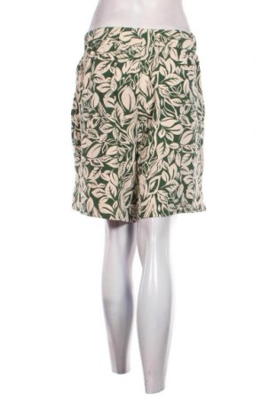 Γυναικείο κοντό παντελόνι Bpc Bonprix Collection, Μέγεθος XXL, Χρώμα Πολύχρωμο, Τιμή 14,99 €