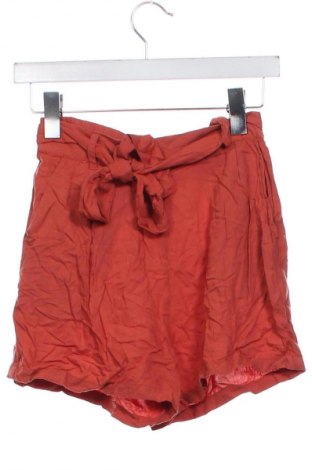 Damskie szorty Clockhouse, Rozmiar XS, Kolor Czerwony, Cena 43,99 zł