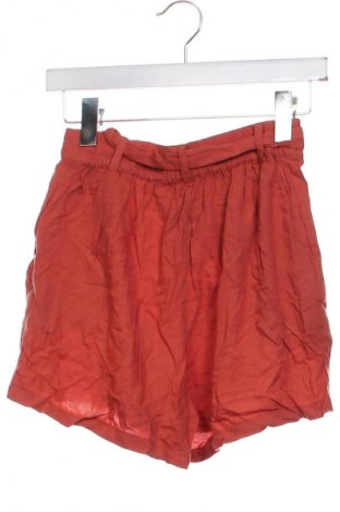 Damskie szorty Clockhouse, Rozmiar XS, Kolor Czerwony, Cena 43,99 zł