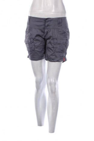 Damen Shorts Edc By Esprit, Größe S, Farbe Grau, Preis € 17,00