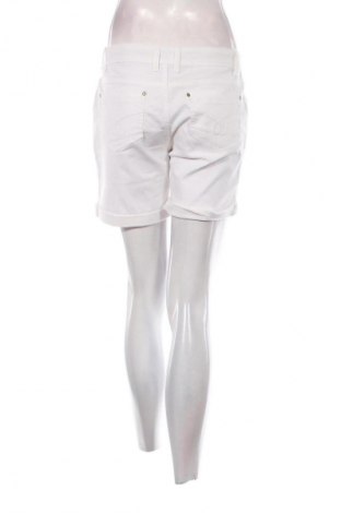 Pantaloni scurți de femei Esmara, Mărime M, Culoare Alb, Preț 50,37 Lei