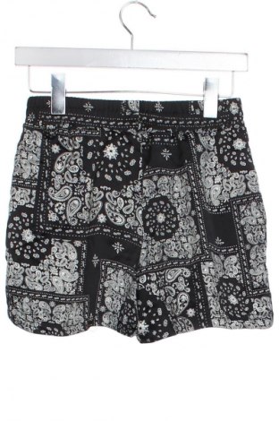 Damen Shorts Fb Sister, Größe XS, Farbe Mehrfarbig, Preis 7,99 €