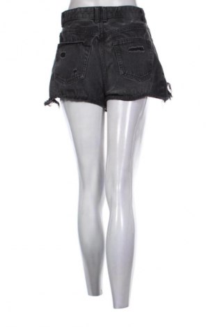 Pantaloni scurți de femei Fb Sister, Mărime M, Culoare Negru, Preț 50,00 Lei