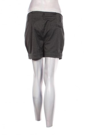 Pantaloni scurți de femei Flame, Mărime M, Culoare Multicolor, Preț 64,99 Lei