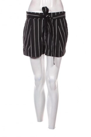 Dámske kraťasy  H&M Divided, Veľkosť S, Farba Viacfarebná, Cena  10,00 €