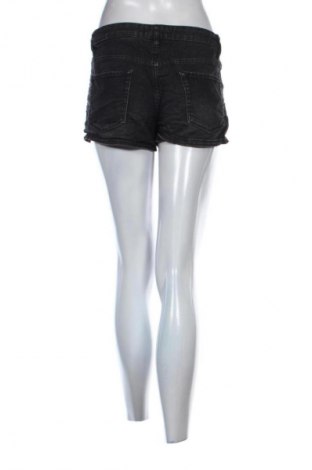 Dámské kraťasy  H&M L.O.G.G., Velikost M, Barva Černá, Cena  289,00 Kč