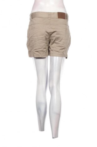 Pantaloni scurți de femei Hammer, Mărime M, Culoare Bej, Preț 65,99 Lei