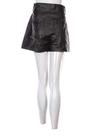 Damen Shorts In the style, Größe M, Farbe Schwarz, Preis € 5,99