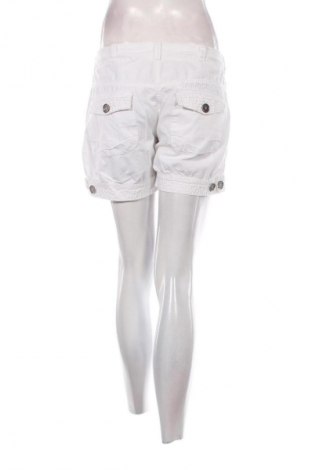Damen Shorts Jcl, Größe XL, Farbe Weiß, Preis € 9,79