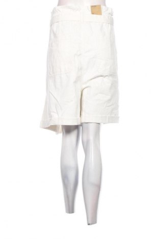 Damskie szorty Kiabi, Rozmiar 3XL, Kolor Biały, Cena 102,99 zł