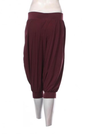 Pantaloni trening de femei Nike, Mărime S, Culoare Roșu, Preț 107,89 Lei