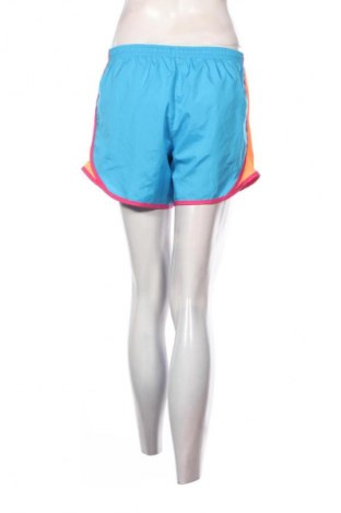 Dámske kraťasy  Nike, Veľkosť M, Farba Viacfarebná, Cena  17,00 €