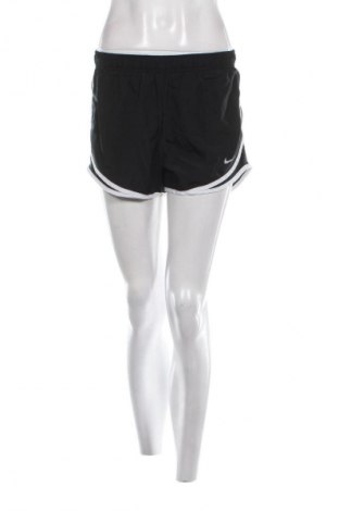 Női rövidnadrág Nike, Méret S, Szín Fekete, Ár 9 219 Ft