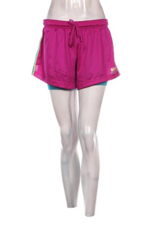 Pantaloni scurți de femei Nike, Mărime M, Culoare Multicolor, Preț 117,99 Lei
