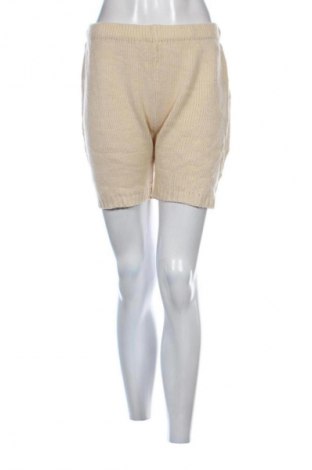 Pantaloni scurți de femei Pink Diamond, Mărime L, Culoare Ecru, Preț 65,99 Lei