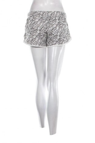 Damen Shorts Primark, Größe S, Farbe Mehrfarbig, Preis 7,99 €