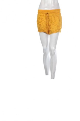 Pantaloni scurți de femei Primark, Mărime S, Culoare Galben, Preț 36,99 Lei