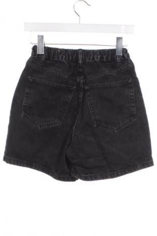 Damen Shorts Pull&Bear, Größe XS, Farbe Schwarz, Preis 9,72 €