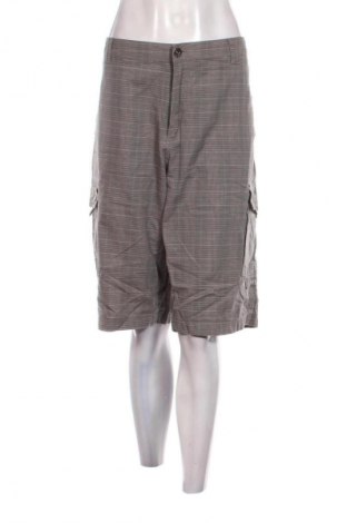 Damen Shorts Reject, Größe 3XL, Farbe Mehrfarbig, Preis € 12,99