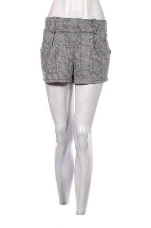 Damen Shorts Revamped, Größe S, Farbe Mehrfarbig, Preis € 7,99