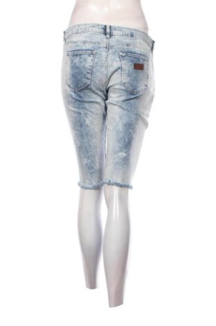 Damskie szorty Rifle Jeans, Rozmiar XL, Kolor Niebieski, Cena 78,16 zł