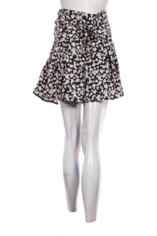 Damen Shorts SHEIN, Größe M, Farbe Mehrfarbig, Preis 9,99 €