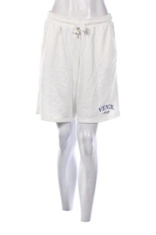 Damen Shorts Sinsay, Größe L, Farbe Weiß, Preis € 9,72