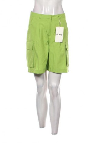 Pantaloni scurți de femei Unbranded, Mărime M, Culoare Verde, Preț 82,00 Lei