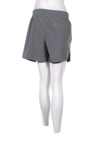 Pantaloni scurți de femei Under Armour, Mărime XL, Culoare Verde, Preț 97,37 Lei