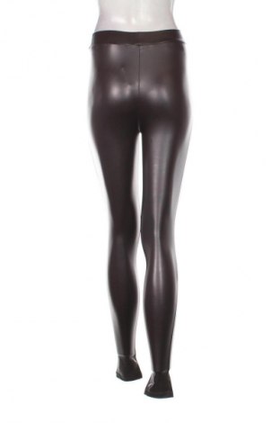 Damskie legginsy Pull&Bear, Rozmiar M, Kolor Czarny, Cena 43,68 zł