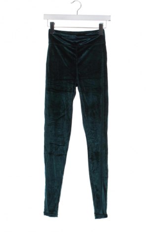 Дамски клин Urban Classics, Размер XS, Цвят Зелен, Цена 20,99 лв.