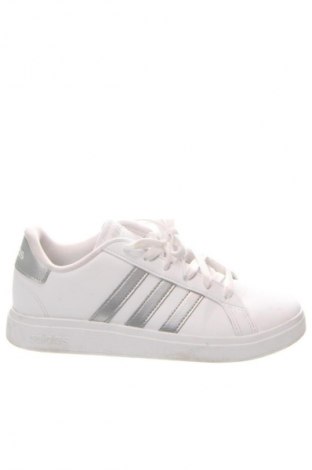 Női cipők Adidas, Méret 37, Szín Fehér, Ár 19 289 Ft