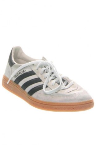 Încălțăminte de damă Adidas, Mărime 40, Culoare Multicolor, Preț 422,99 Lei