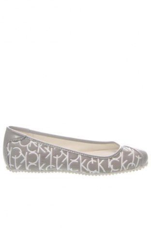 Încălțăminte de damă Calvin Klein, Mărime 38, Culoare Multicolor, Preț 234,00 Lei
