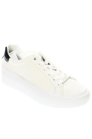 Dámske topánky  Calvin Klein, Veľkosť 36, Farba Biela, Cena  127,95 €