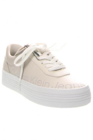 Γυναικεία παπούτσια Calvin Klein Jeans, Μέγεθος 39, Χρώμα Εκρού, Τιμή 117,99 €