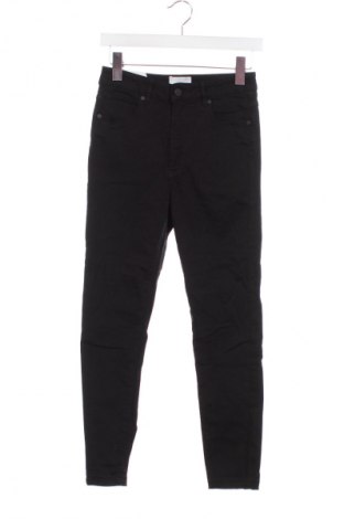 Дамски панталон Abrand Jeans, Размер XS, Цвят Черен, Цена 93,99 лв.