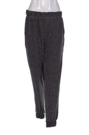Damenhose Bershka, Größe L, Farbe Mehrfarbig, Preis € 15,35