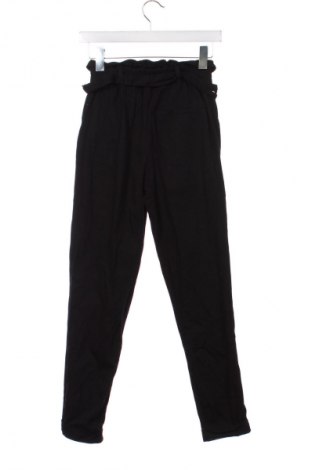 Damenhose Bershka, Größe XS, Farbe Schwarz, Preis 14,83 €