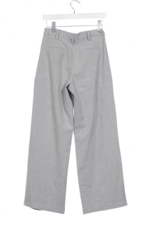 Damskie spodnie Bershka, Rozmiar XS, Kolor Szary, Cena 67,41 zł