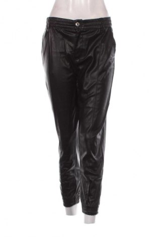 Damenhose Bershka, Größe M, Farbe Schwarz, Preis € 14,91