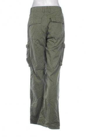 Damenhose Bershka, Größe S, Farbe Grün, Preis € 14,77